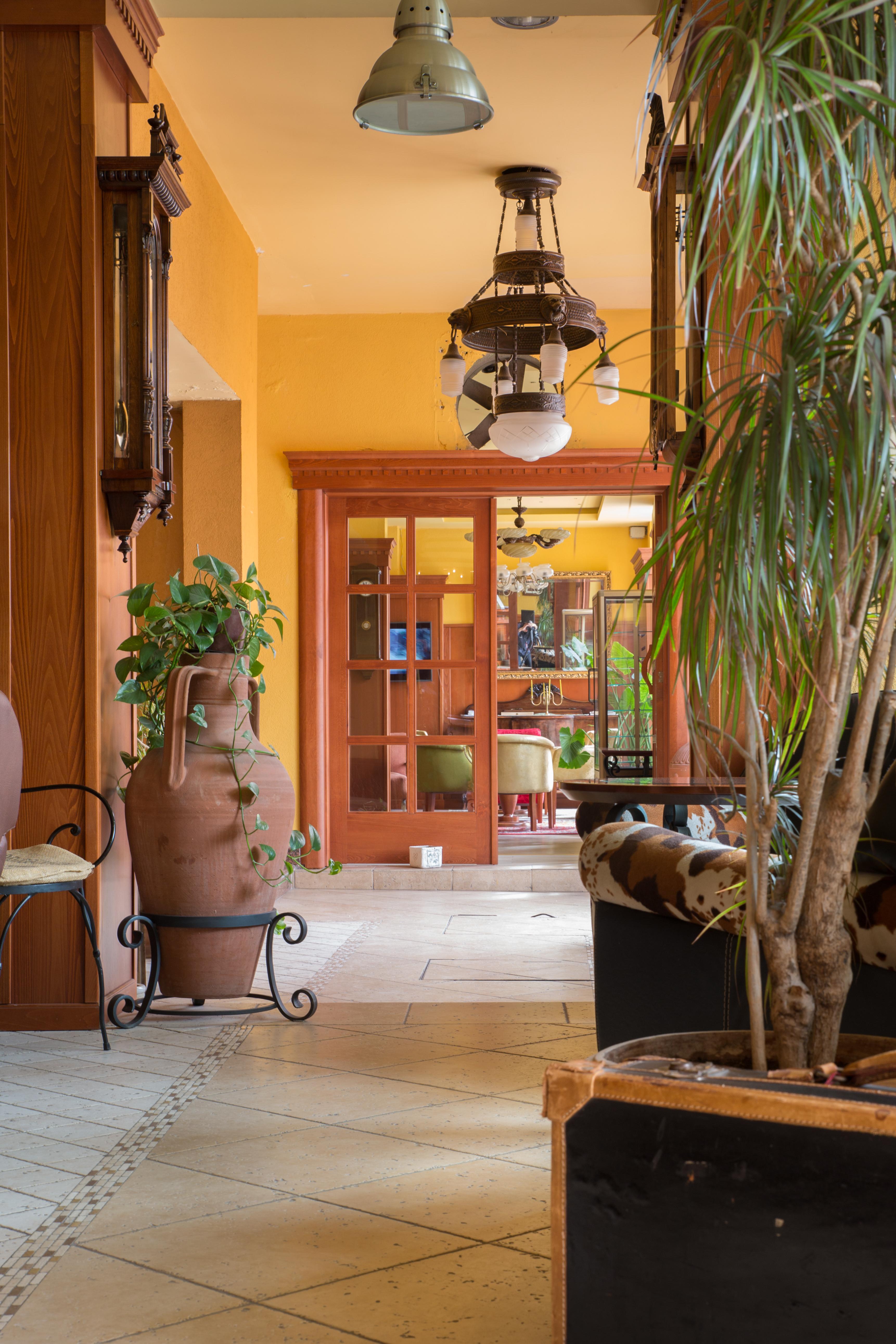 Garni Hotel Garson-Lux Ns Novi Sad Exterior photo